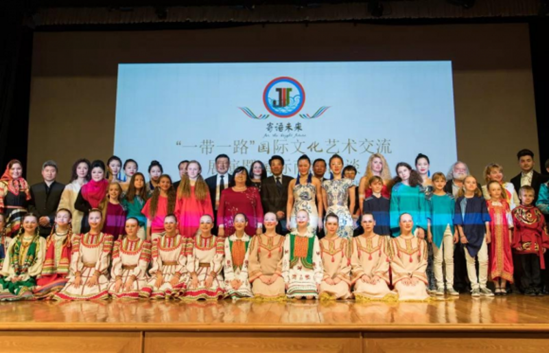 上海文化公司的创新之路:从文化产业到都市精神的载体
